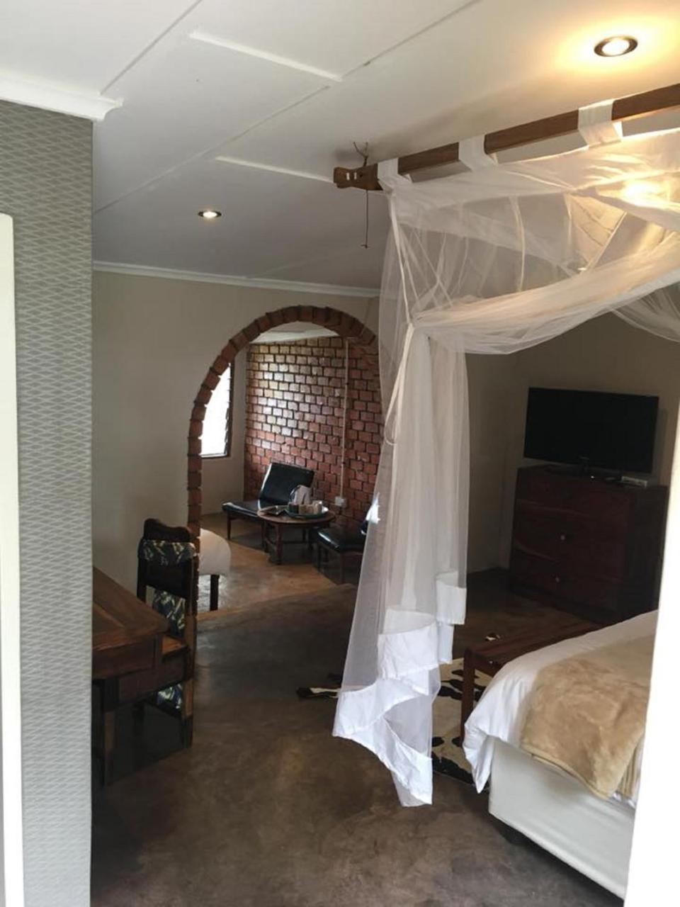 Musungwa Safari Lodge Shanjungu Екстер'єр фото
