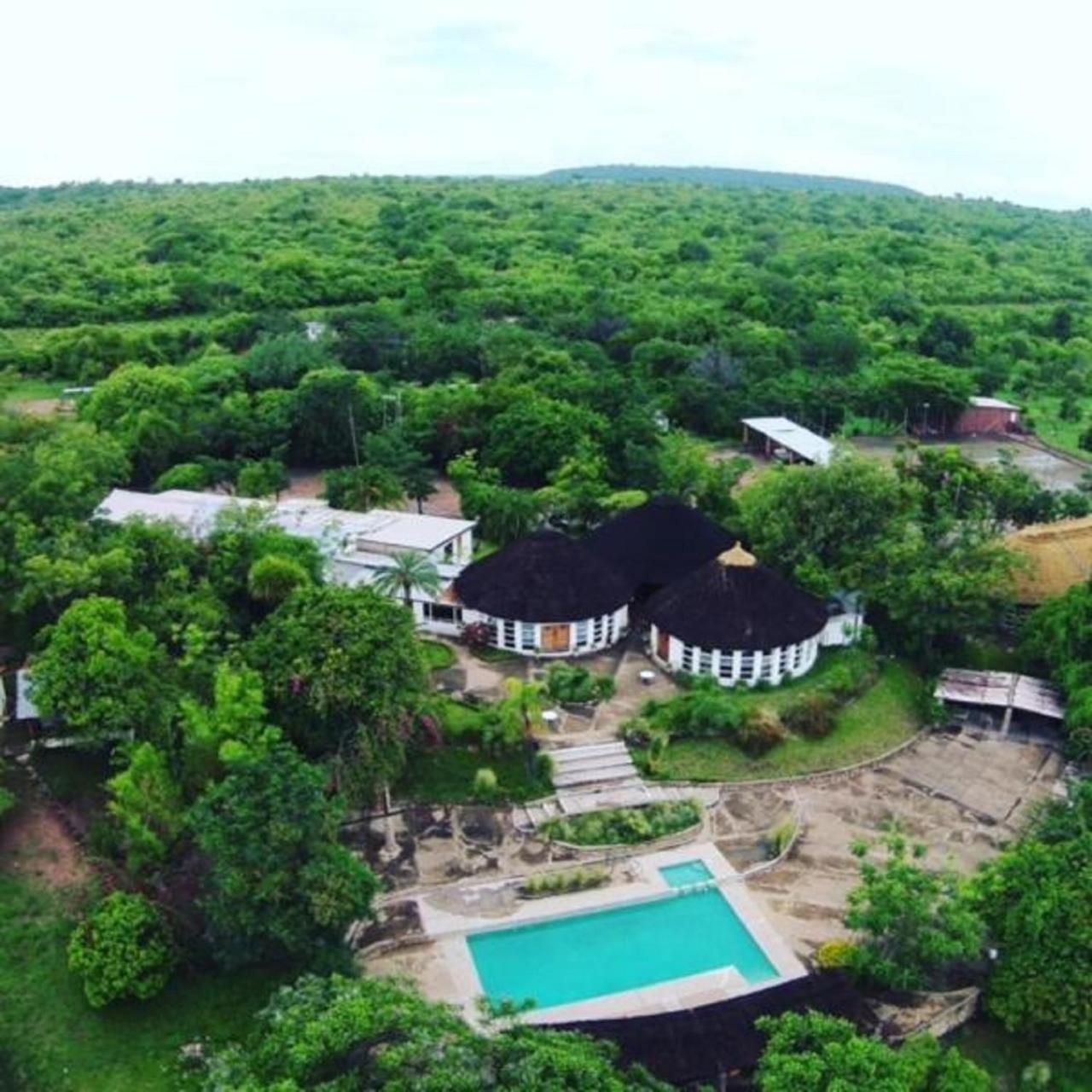 Musungwa Safari Lodge Shanjungu Екстер'єр фото