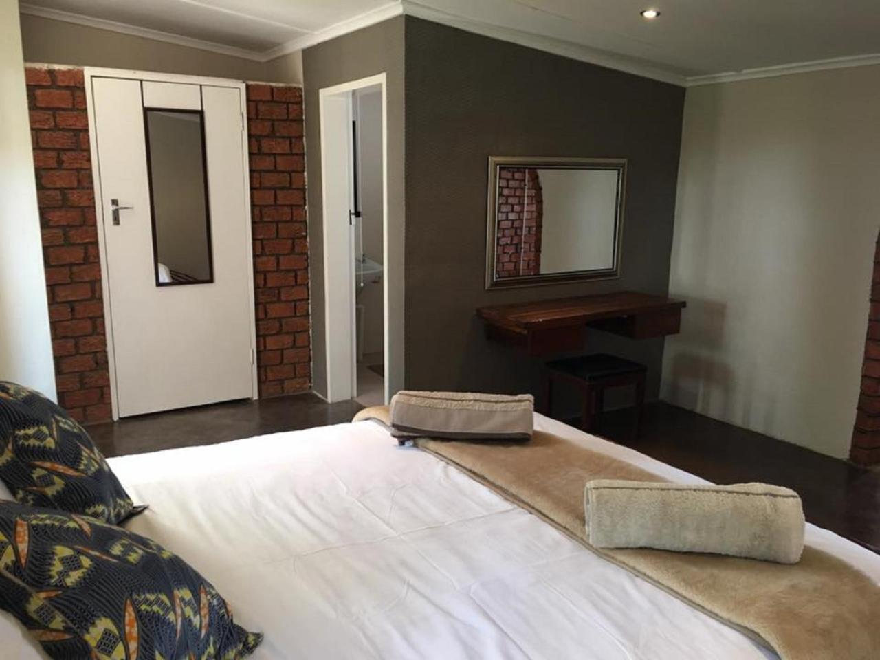 Musungwa Safari Lodge Shanjungu Екстер'єр фото