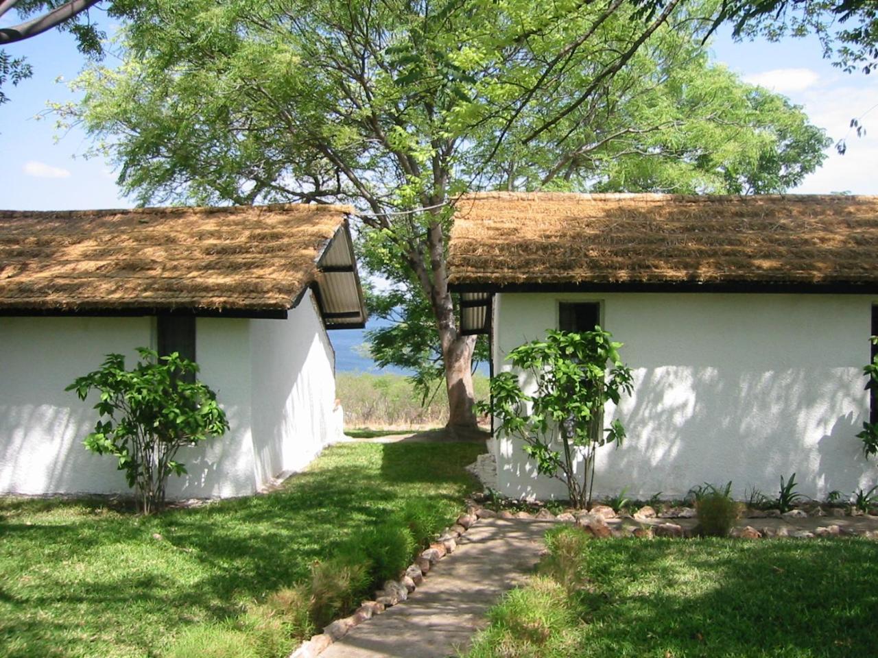 Musungwa Safari Lodge Shanjungu Екстер'єр фото